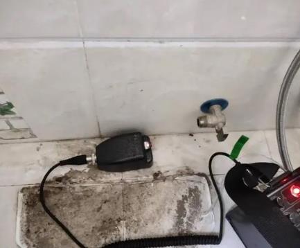 碧江屋顶漏水维修公司分享下卫生间漏水的危害及解决方法